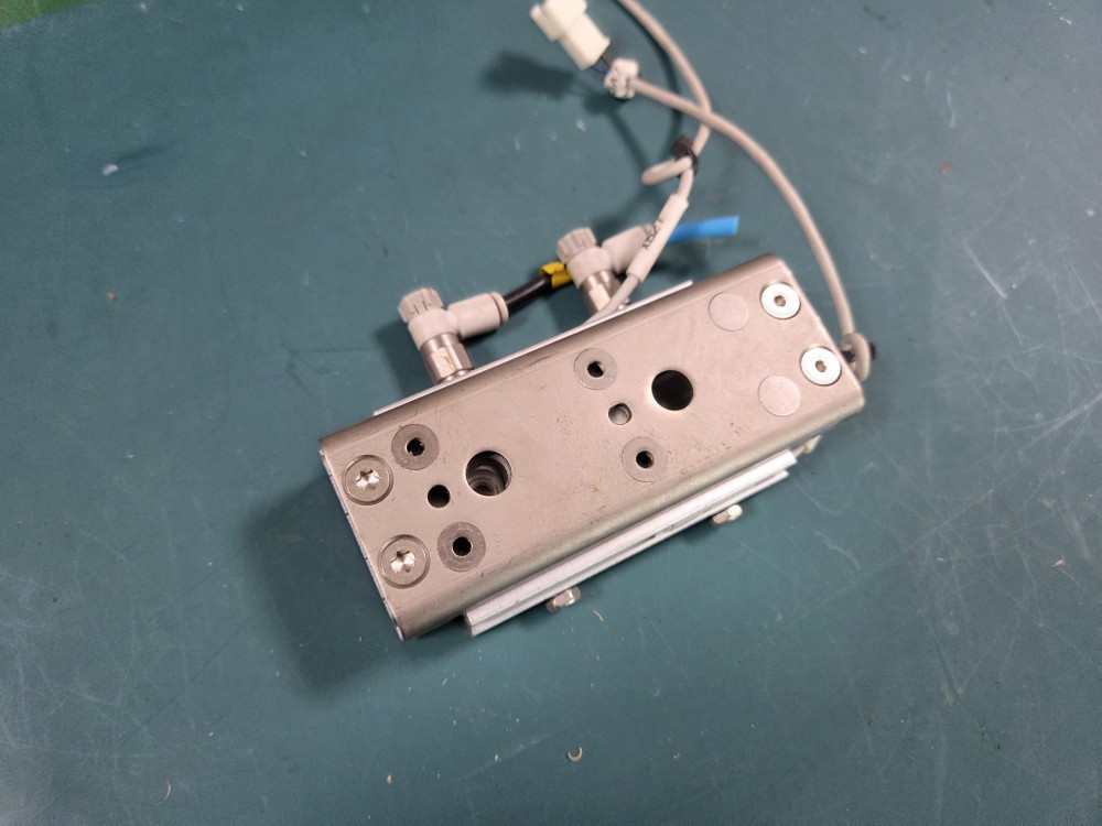 SMC SLIDE CYLINDER MXQ12A-30Z (중고) 슬라이드 실린더