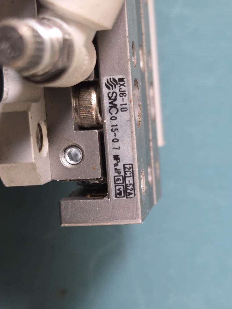 SMC CHUCK CYLINDER MXJ6-10 (중고) 척실린더