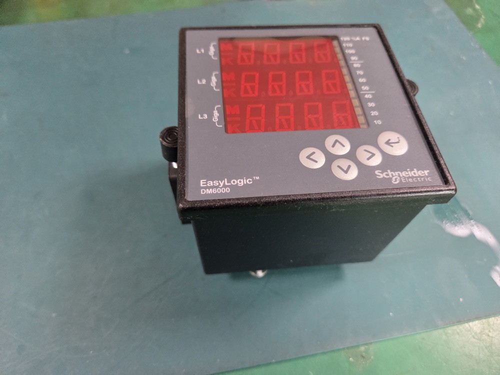 SCHNEIDER EASYLOGIC DM6000(30002966-중고)  디지털 패널 미터기