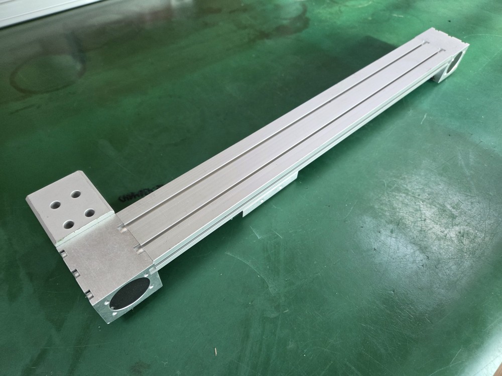 FESTO RODLESS CYLINDER EGC-50-300-TB-KF-OH-GK (중고)