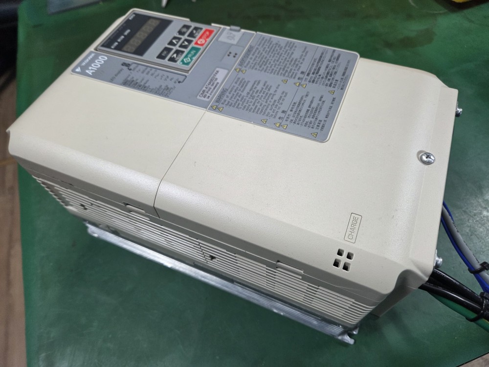 YASKAWA INVERTER CIMR-AT4A0031FAA (15KW-중고) 야스까와 인버터