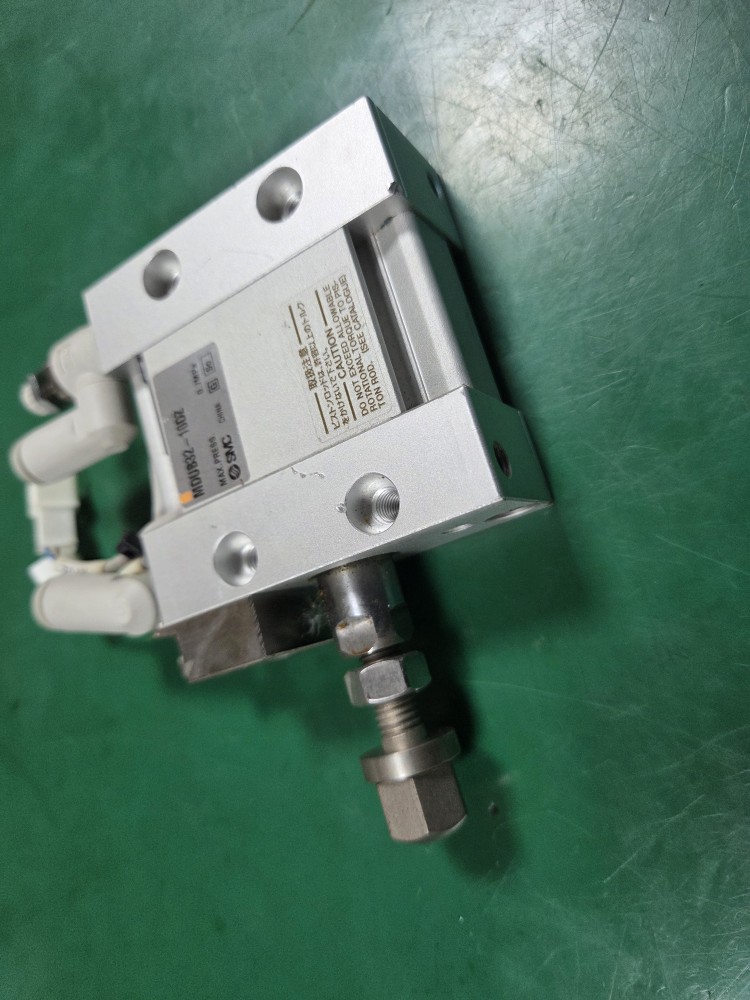 SMC CYLINDER MDUB32-10DZ (중고)