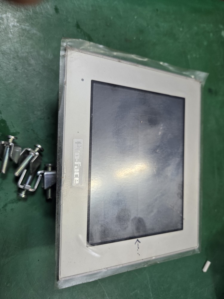 PRO-FACE TOUCH PANEL AGP3300-L1-D24(3280007-03) (중고) 터치패널