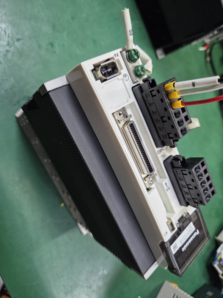 PANASONIC SERVO DRIVER MBDHT2510E (400W-중고) 파나소닉 서보 드라이버