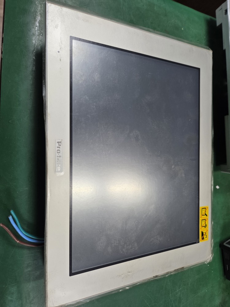 PRO-FACE ANALOG TOUCH PANEL GP-4601T(PFXGP4601TAD) (중고)