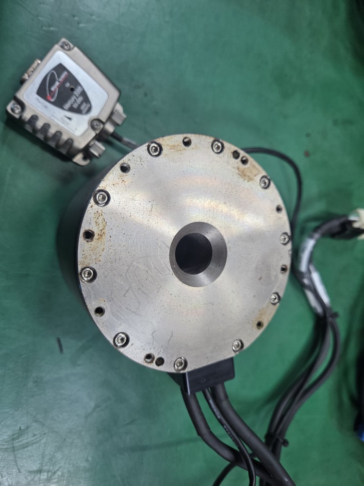 JUSTEK DIRECT  DRIVE ROTARY MOTOR JTR1106-3A01R1 (중고)