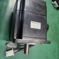 YASKAWA SERVO MOTOR SGMPH-15AAA4B (1500W 중고)