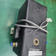 NIRECO CONVERTER EN40-1A (중고) 전-공 변환기
