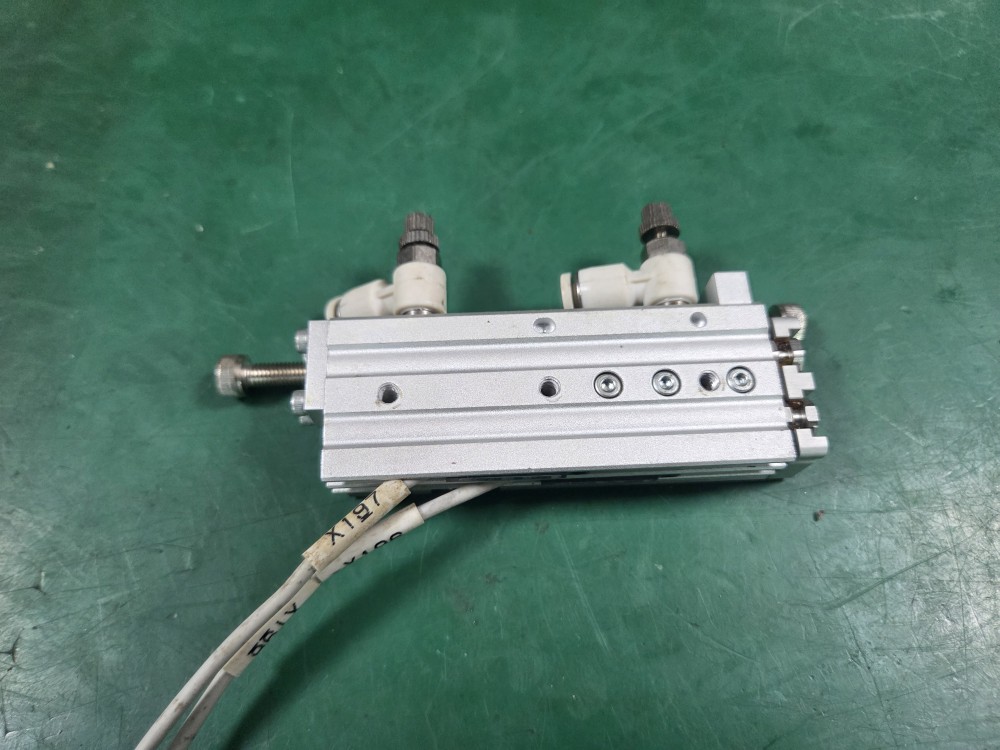 SMC CYLINDER MXQ6-40C (중고)