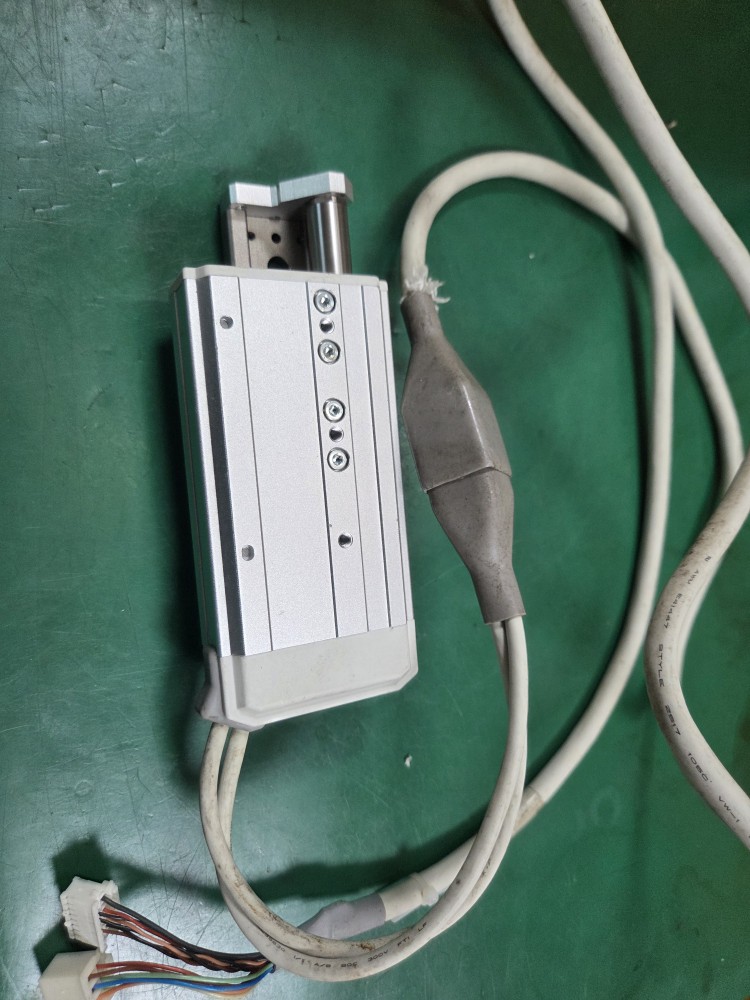 SMC CYLINDER LESH8RK-50 (중고)