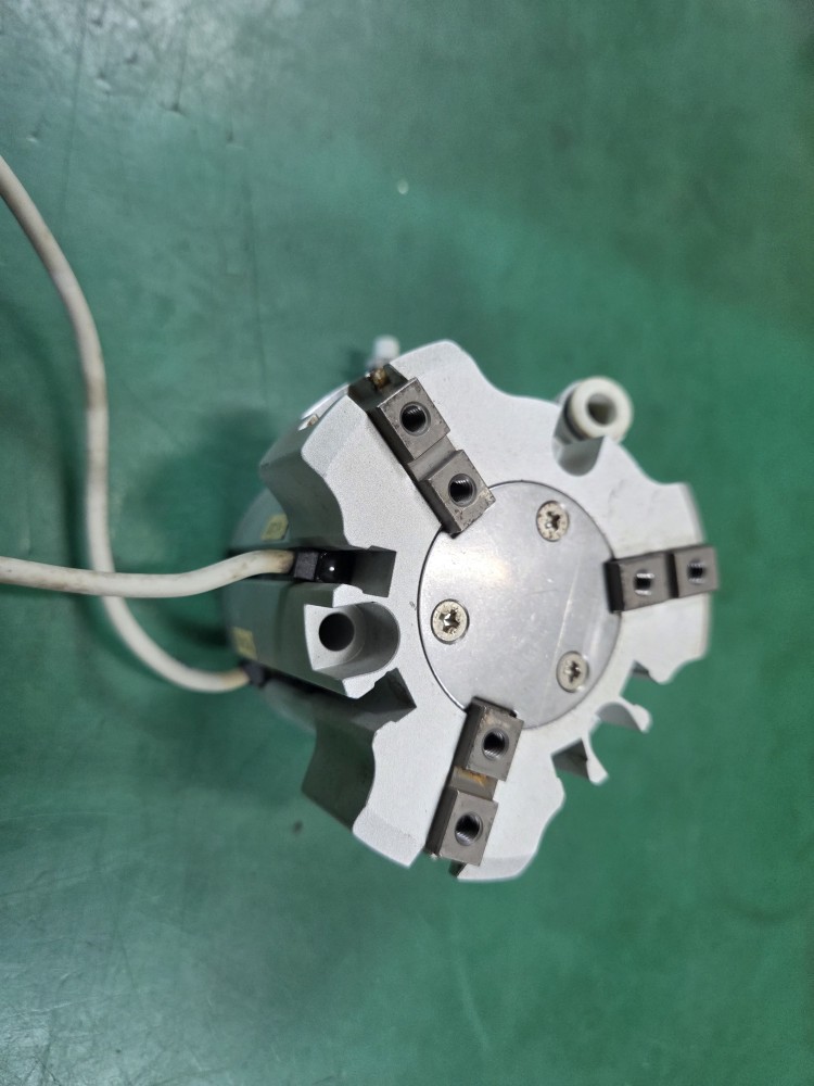 SMC CHUCK CYLINDER MHSL3-40D (중고)