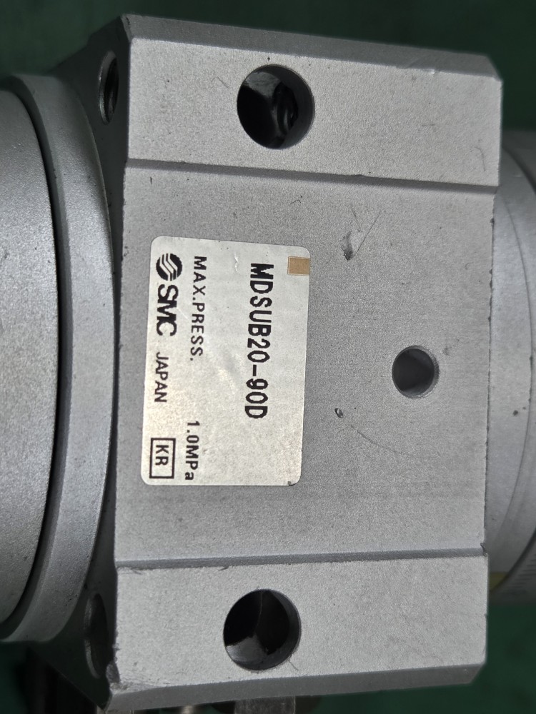SMC ROTRY CYLINDER MDSUB20-90D (중고) 회전 실린더