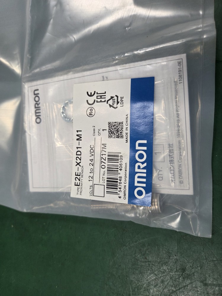 (A급-미사용품) OMRON SENSOR E2E-X2D1-M1