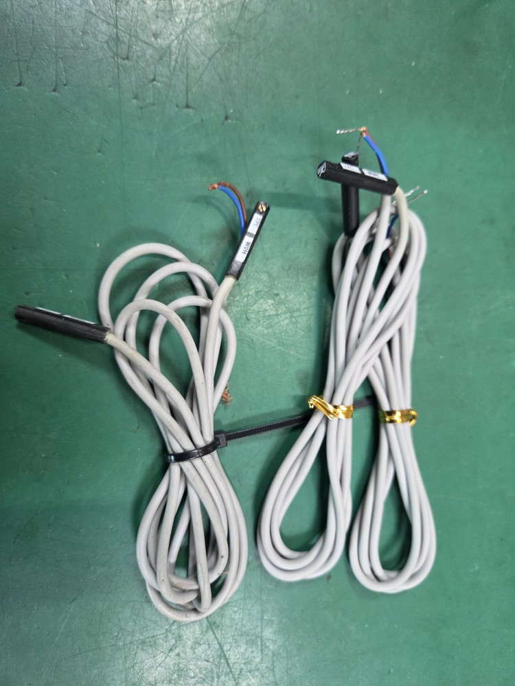 (A급-미사용품) TPC CYLINDER SENSOR W9H 실린더센서