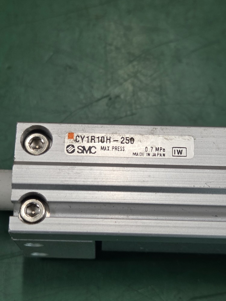 SMC RODLESS CYLINDER CY1R10H-250 (중고) 로드레스 실린더