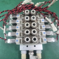 SMC SOLENOID VALVE SY5220-5LZ-C6 5EA (중고) 솔레노이드 밸브