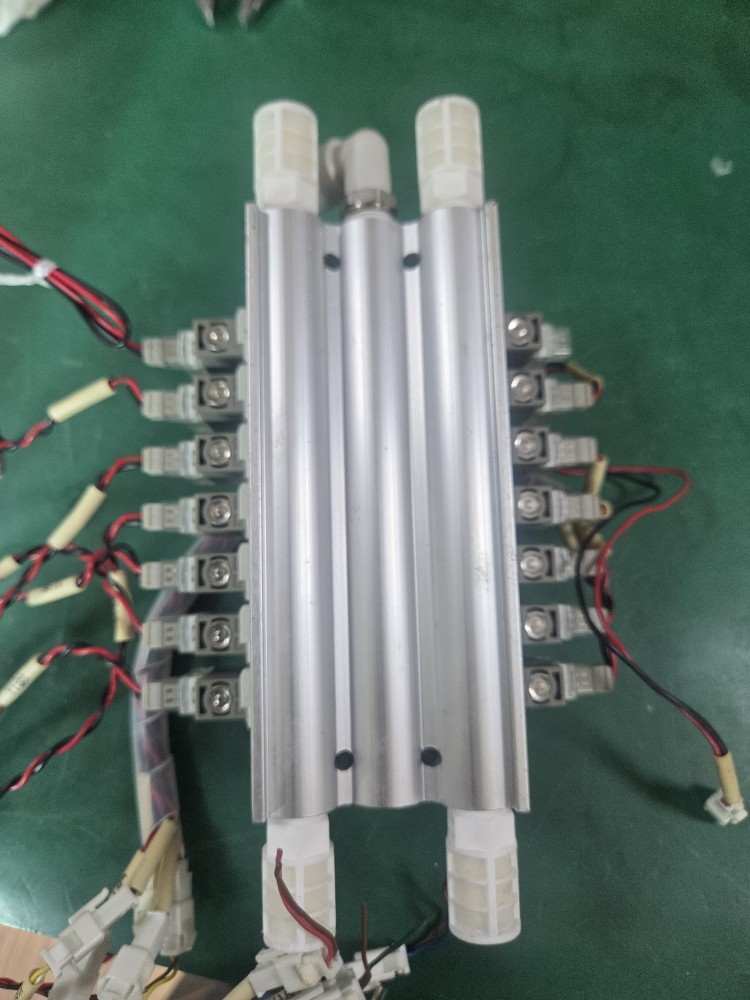 SMC SOLENOID VALVE SY5220-5LZ-C4(2EA)+C8(5EA) (중고) 솔레노이드 밸브