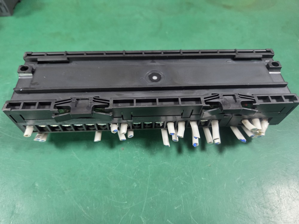 CC-LINK AJ65SBTB1-32D1 (중고-긴라벨) 씨씨링크