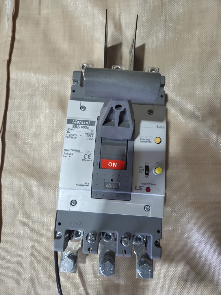 ELCB 배선용차단기 EBS403C 400AF 3P (중고)