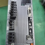 SERVO DRIVER MR-J4-200B (중고) 미쓰비씨 서보드라이버