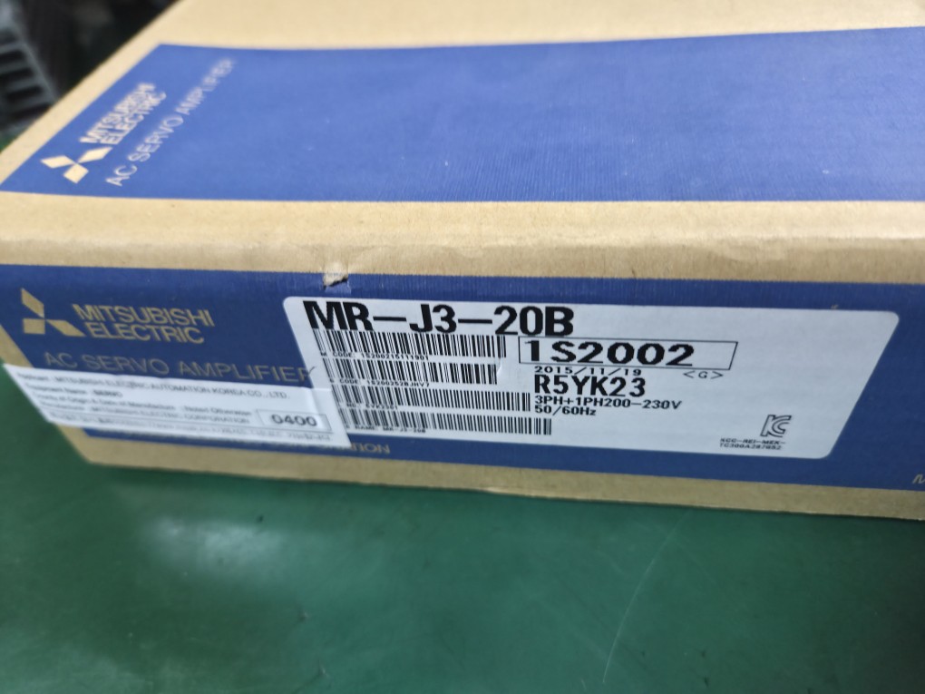 (A급-미사용품) SERVO DRIVER MR-J3-20B 미쓰비씨 서보 드라이버